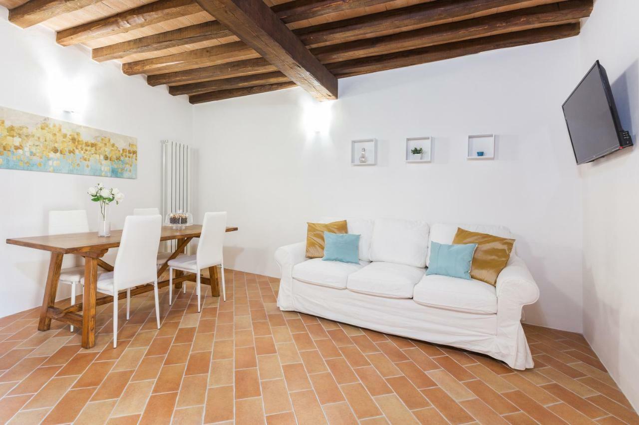 Casa Vacanze Montefalco Il Borgo Apartment ภายนอก รูปภาพ