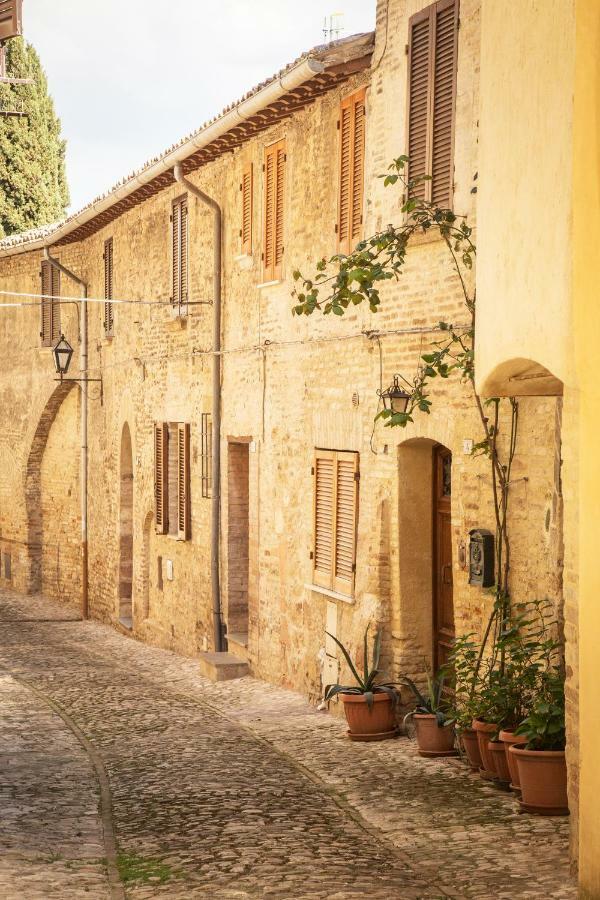 Casa Vacanze Montefalco Il Borgo Apartment ภายนอก รูปภาพ